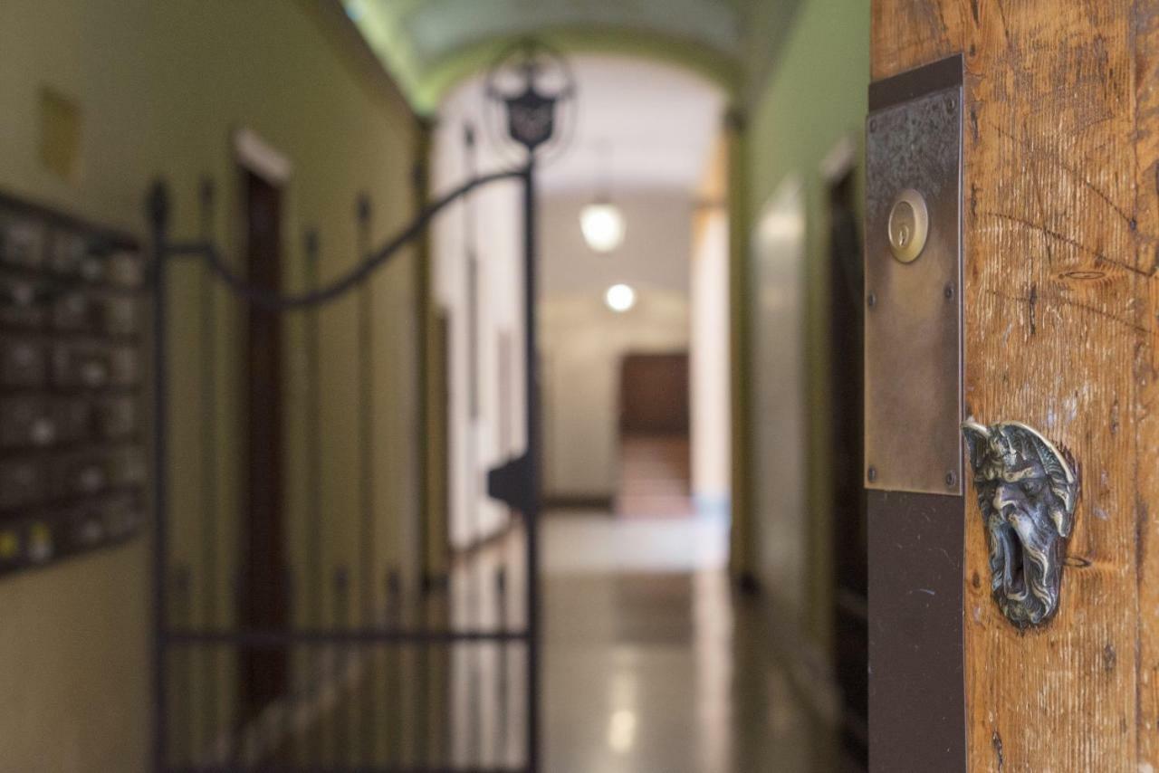 New Loft In The Heart Of Bologna 2 Apartment Ngoại thất bức ảnh