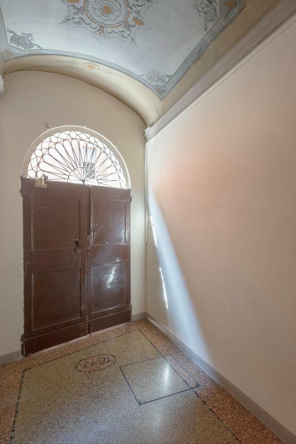 New Loft In The Heart Of Bologna 2 Apartment Ngoại thất bức ảnh