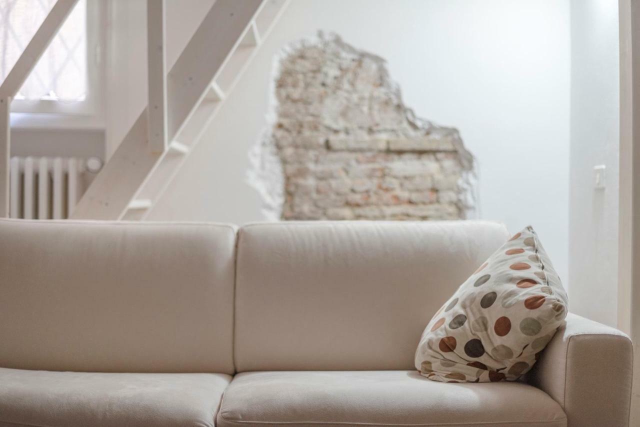 New Loft In The Heart Of Bologna 2 Apartment Ngoại thất bức ảnh
