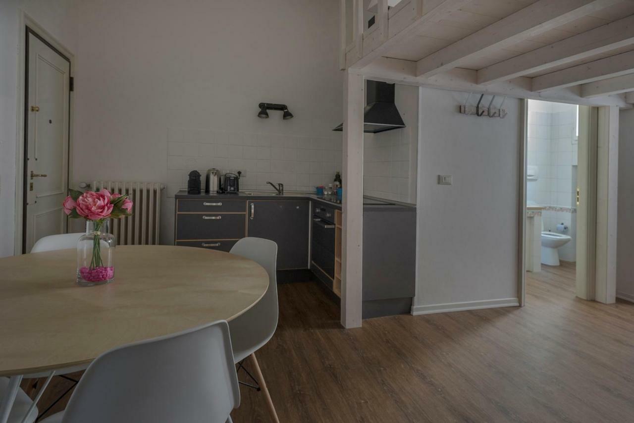 New Loft In The Heart Of Bologna 2 Apartment Ngoại thất bức ảnh